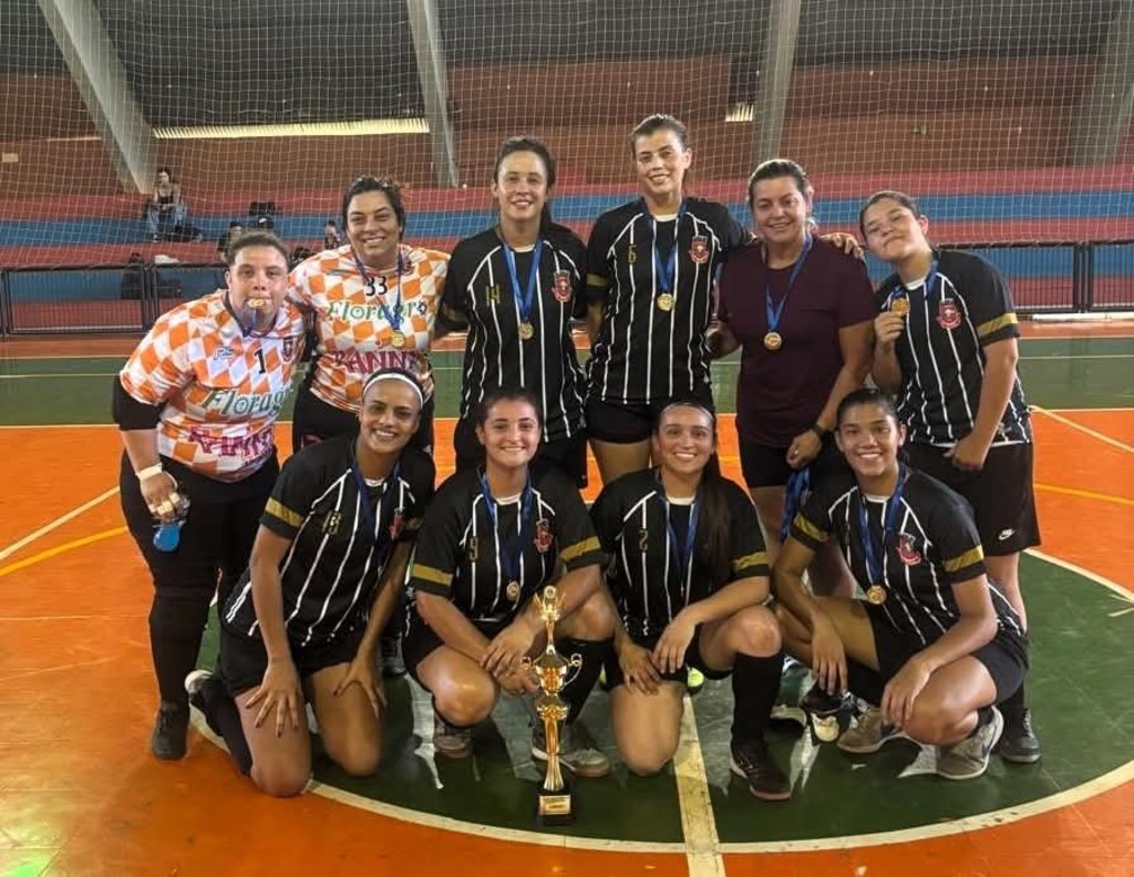 Quadrangular Regional de Futsal Feminino celebra aniversário de Barra Bonita na Vila Narcisa