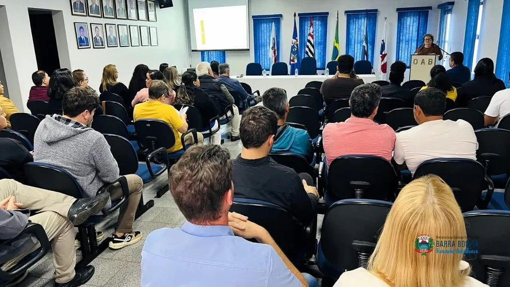 Planos decenais visam políticas públicas para crianças e adolescentes