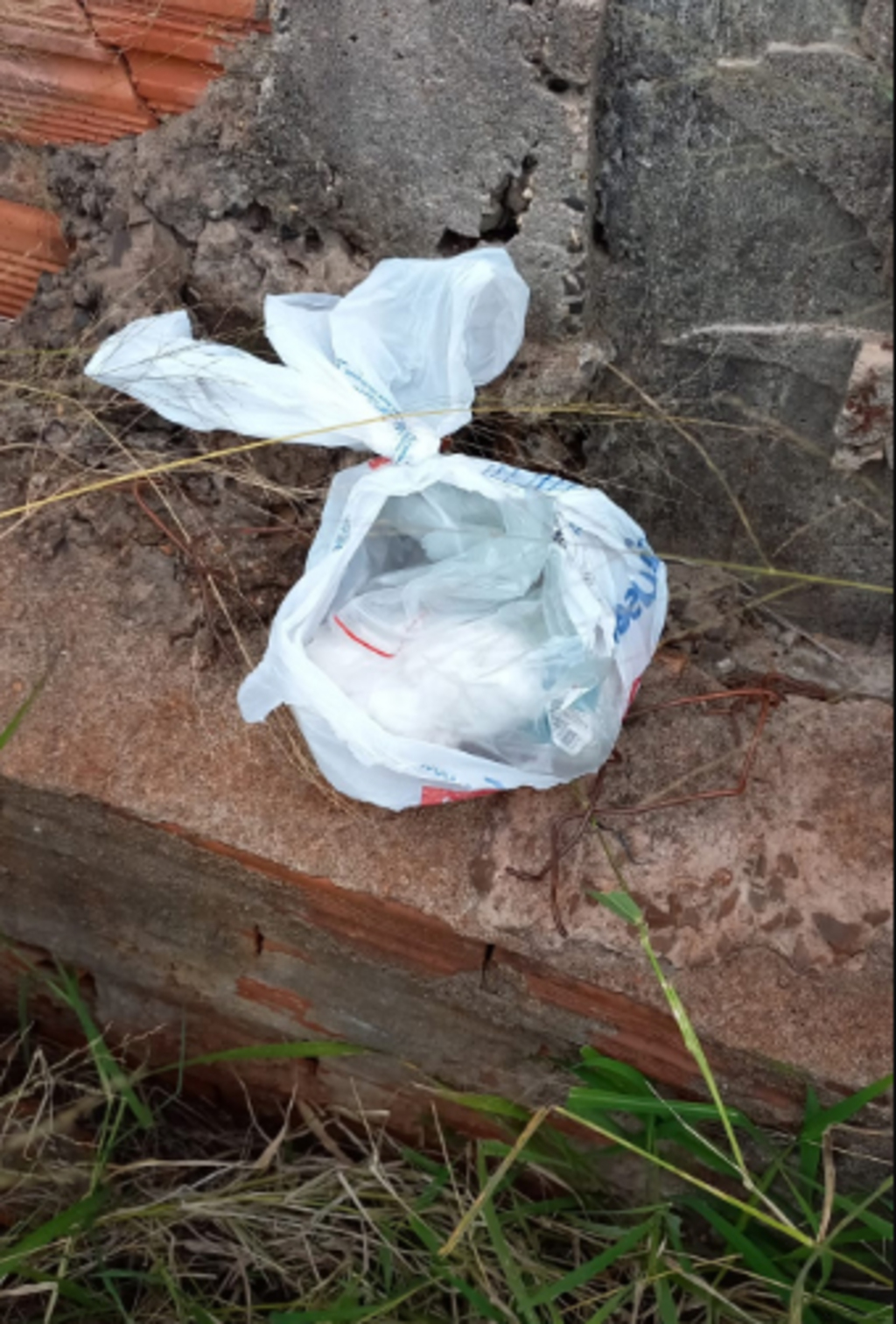Barra tem duas prisões por tráfico de drogas